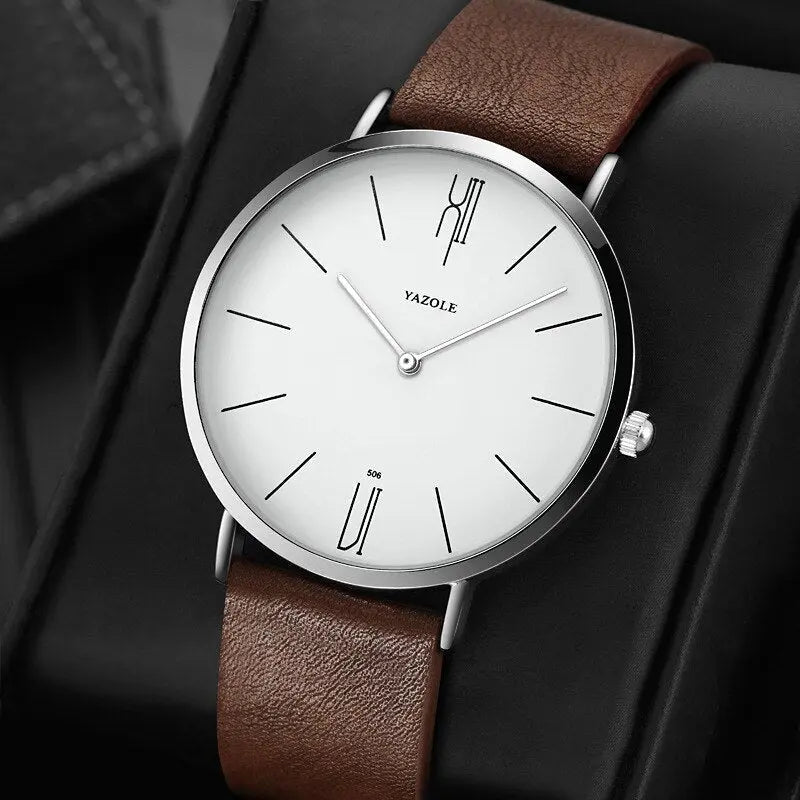 Stijlvol heren horloge 'Henry' met leren band, klassiek en tijdloos accessoire.