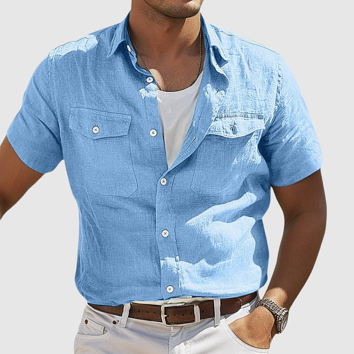 Casual herenoverhemd met korte mouwen en trendy knoopsluiting. Stijlvol en comfortabel voor dagelijks gebruik in de zomer.