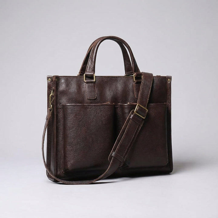 Chique donkerbruine aktetas, geschikte laptoptas voor heren & dames, perfect voor werk en organisatie.