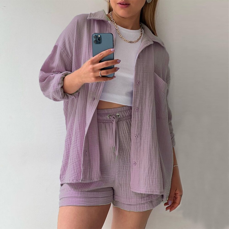 Casual chic dames co-ord set, perfect als comfortabele vrijetijdskleding of stijlvolle zomeroutfit.