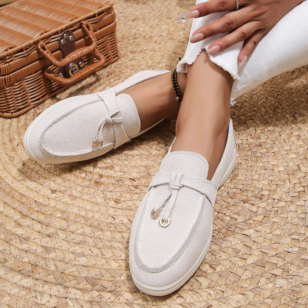 Stijlvolle dames loafers, comfortabele slip-on instappers voor dagelijks gebruik. Perfect voor casual en zakelijk.