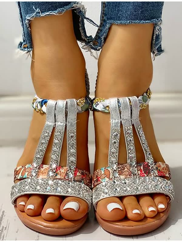 Comfortabele bohemian-stijl PrettyFeet™ sandalen met sleehak voor dames; ideaal voor zomerse wandelingen.