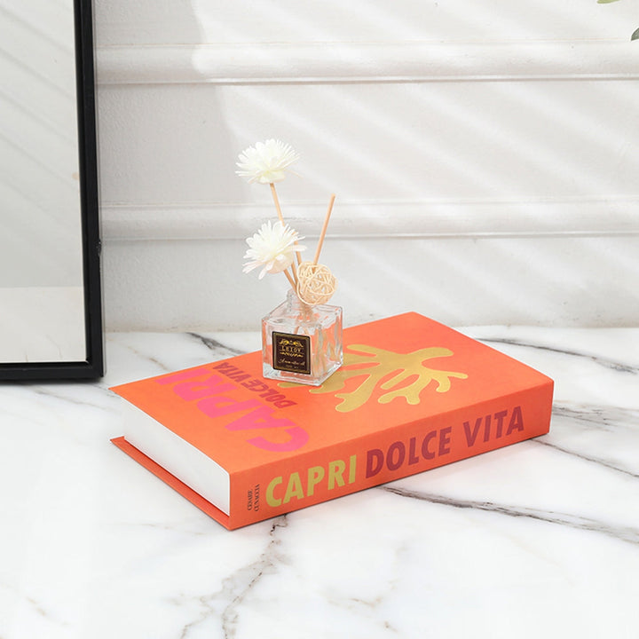 Stijlvolle interieur boeken: perfect als woningdecoratie en accessoire voor een chique woonkamer styling. Luxe sfeer.