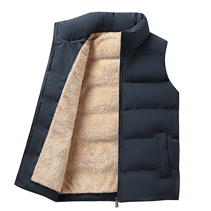 Robuuste heren bodywarmer met bont, uitstekend voor outdoor activiteiten en als warme winterkleding.