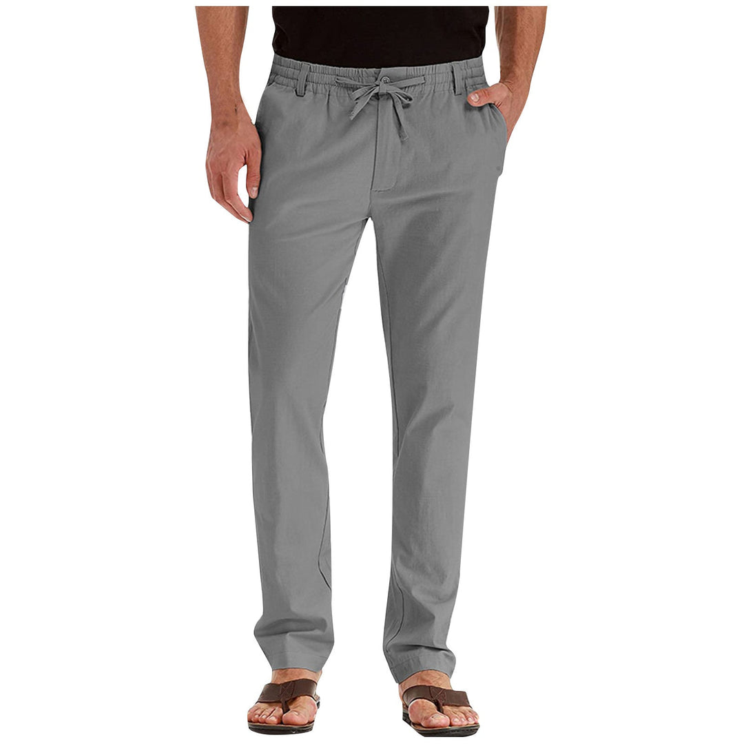 Details van de heren zomerbroek: comfortabele tailleband en praktische zakken, voor een moderne look.
