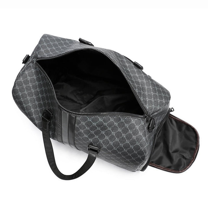 Ruime rechthoekige reistas met elegant dambordpatroon, ontworpen voor comfortabel en georganiseerd reizen.