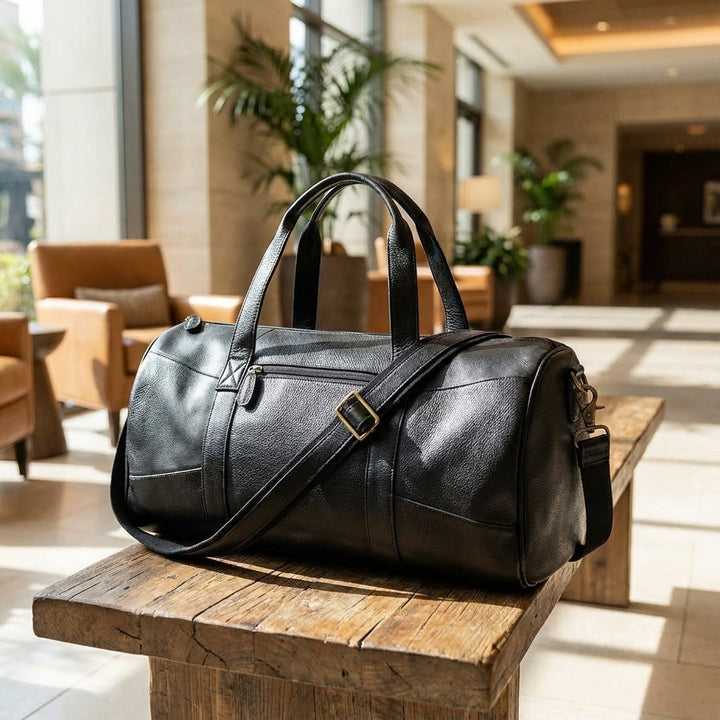 Stijlvolle unisex weekendtas van Gripwell, ideaal voor korte trips. Ruim, met verstelbare schouderband.