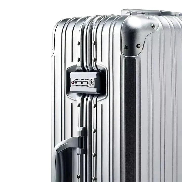 Stijlvolle unisex zakenreiskoffer van aluminium magnesium, ideaal voor duurzaam reizen. Met TSA slot.
