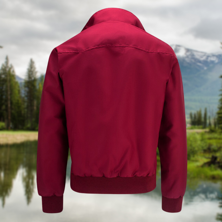 Stijlvolle Harrington-jas voor heren in klassiek design, met opstaande kraag, geribbelde manchetten en praktische zakken.