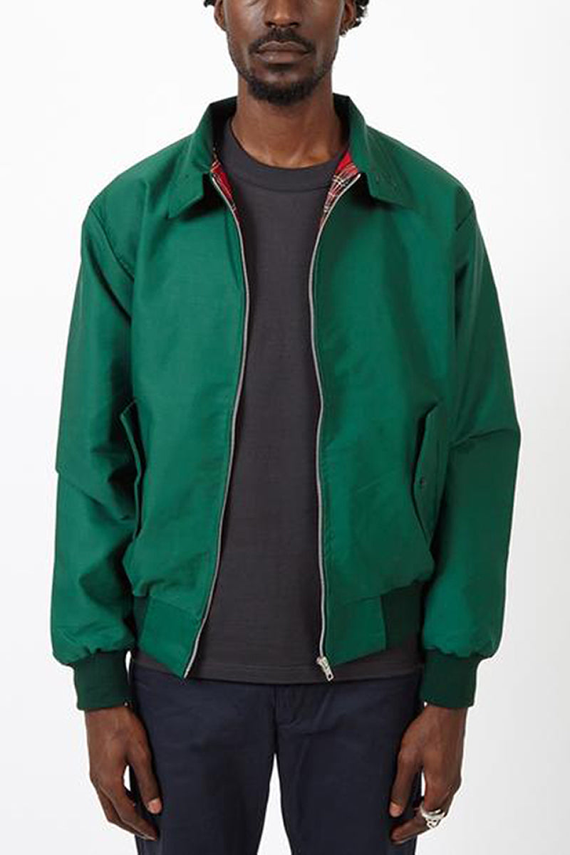 Stijlvolle Harrington-jas voor heren in klassiek design, met opstaande kraag, geribbelde manchetten en praktische zakken.