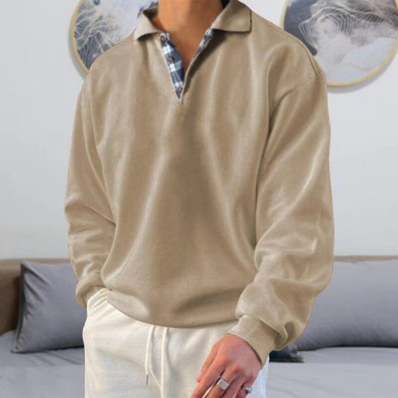 Stijlvolle, ademende herenpullover met V-hals en lange mouwen in het beige, ideaal voor een moderne zomerlook.