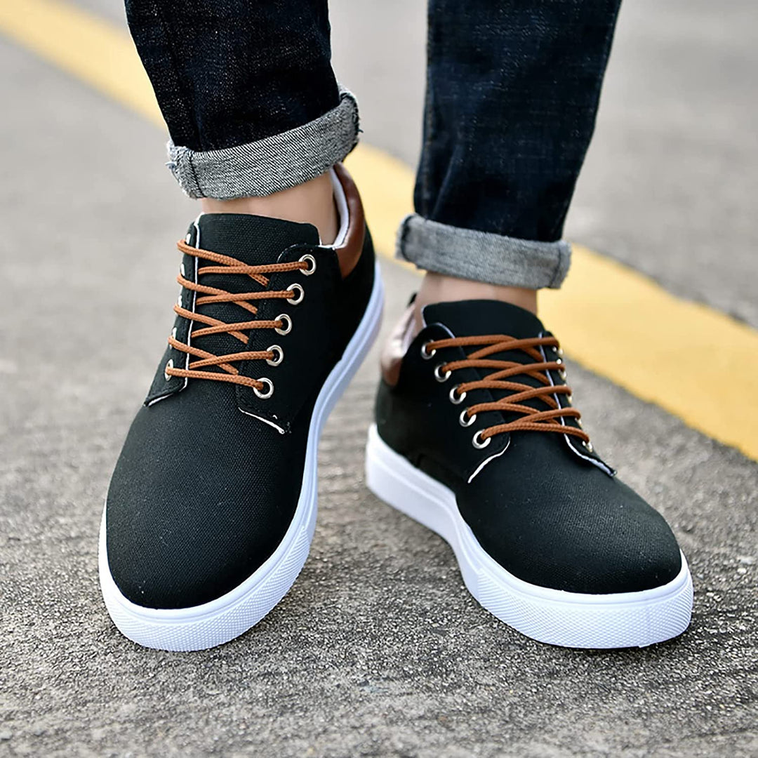 Comfortabele heren sneakers David met witte zool, perfect voor vrijetijdsschoenen.