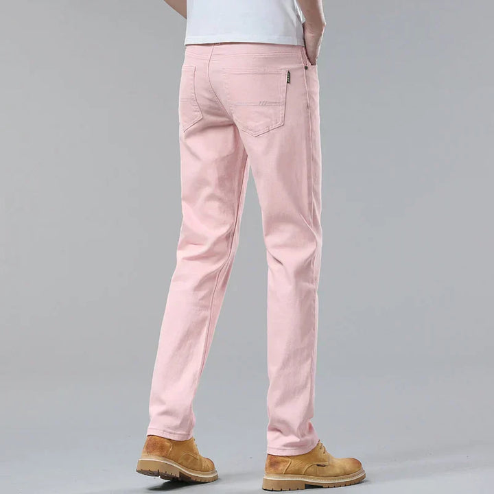 Stijlvolle heren slim fit jeans, blauwe denim broek, getailleerd met klassieke zakken, voor modieuze en comfortabele outfits