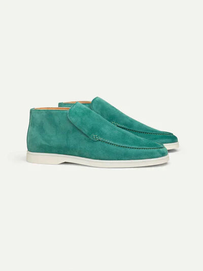 Comfortabele suède loafers voor heren, een instapmodel van Alexander voor een elegante en relaxte look.
