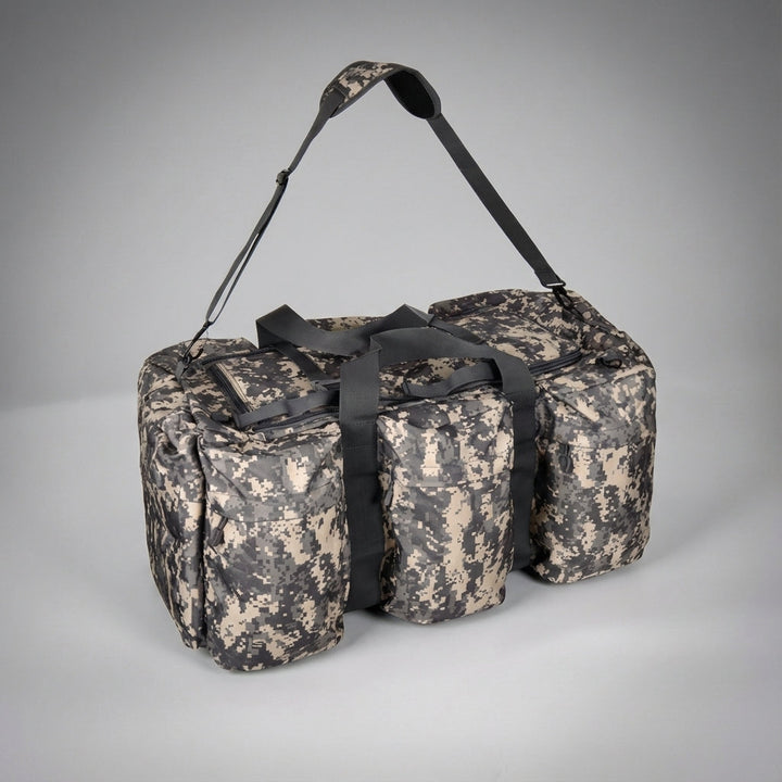 TactiCarry avontuurlijke kampeertas. Robuuste waterbestendige reistas en sporttas voor elke outdoor trip.