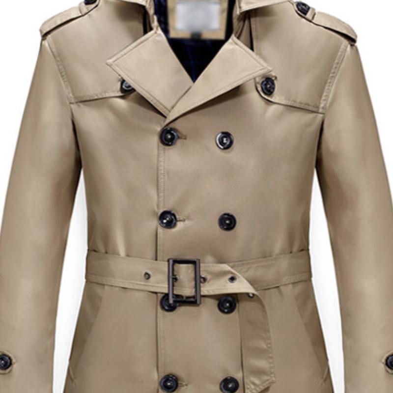 Getailleerde heren trenchcoat, dubbele rij, middellang, in beige, ideale stijlvolle jas voor koele dagen.