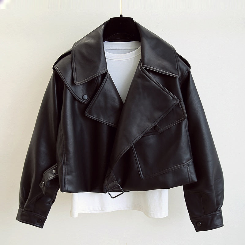 Leren damesjas Loes, bomberjack model, tijdloos en casual, een must-have voor elke garderobe.