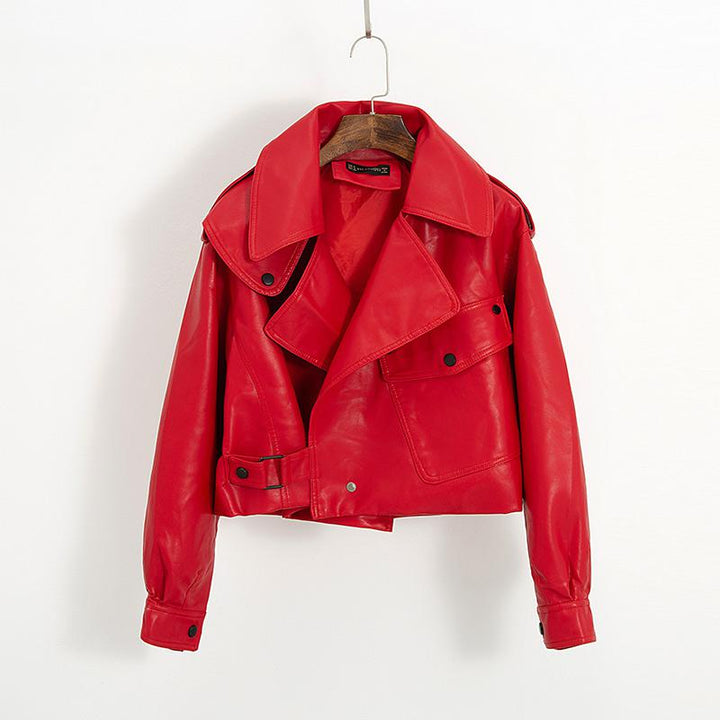 Modieus Loes bomberjack voor dames, trendy leren jas, ideaal voor een veelzijdige en comfortabele outfit.
