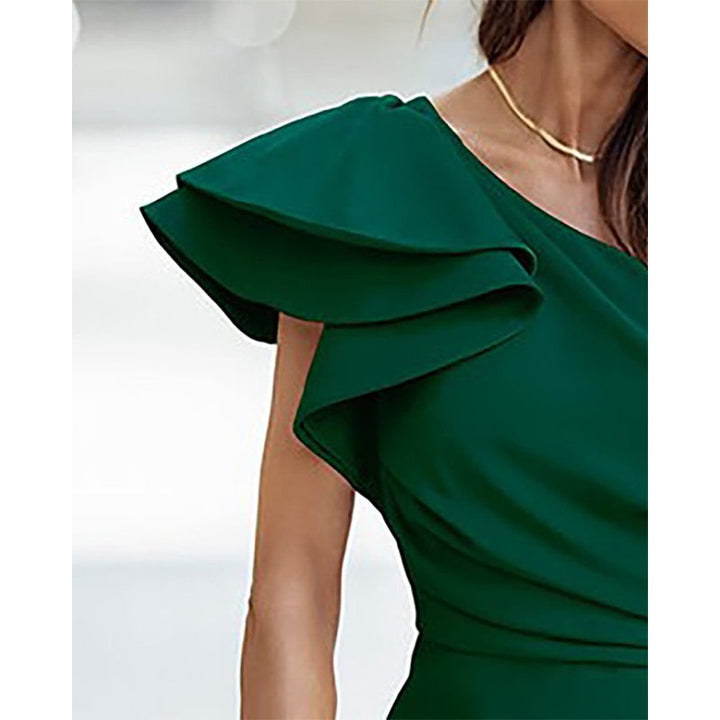 Modieuze vrouwen one-shoulder midi-jurk met ruches; trendy feestkleding met een elegante pasvorm voor elke gelegenheid.