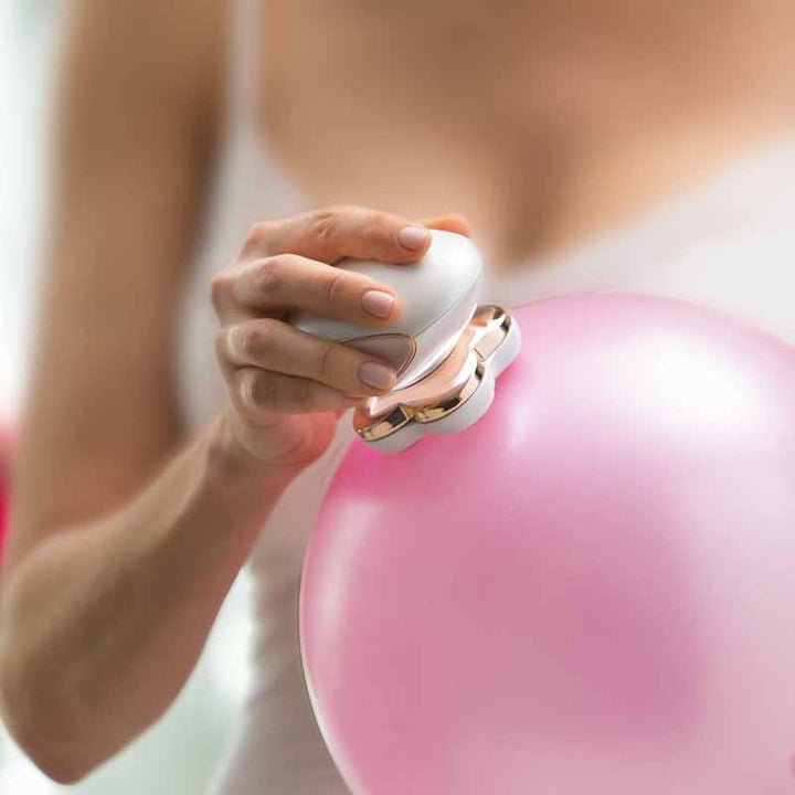 Dames U-Shave ontharingstool voor zijdezachte benen; innovatief en pijnloos ontharen thuis.