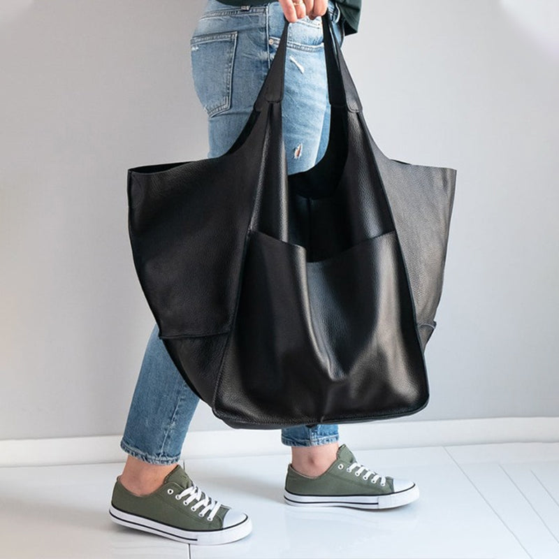Extra grote elegante leren weekendtas met modern design in veelzijdige kleuren, perfecte dames tas.