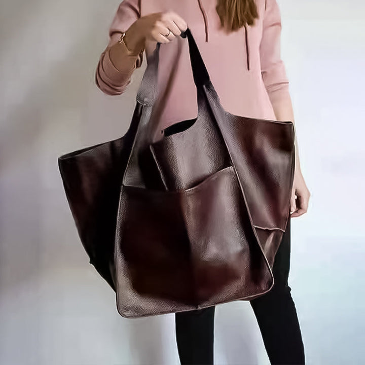 Extra grote elegante leren weekendtas met modern design in veelzijdige kleuren, perfecte dames tas.