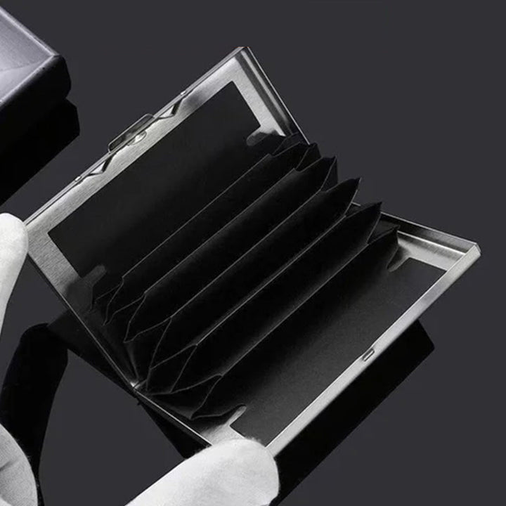 Ultradunne RFID-kaarthouder, diefstalbeveiliging, stijlvol ontwerp, roestvrij staal, plaats voor 6 kaarten, ideaal voor vrouwen