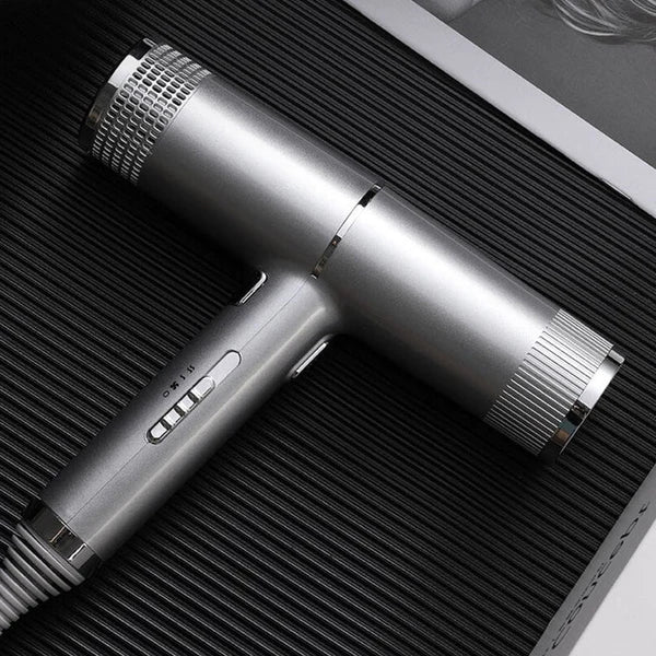 Ultralichte haardroger met 1100W; stijlvol, ergonomisch, in grijs, rood, zwart; voor snel, glanzend haar.