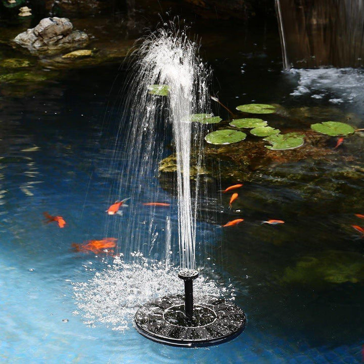 Milieuvriendelijke zonne-energie fonteinpomp voor de tuin met veelzijdige sproeiers, ideaal voor decoratieve waterspelen.
