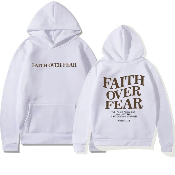Warme uniseks hoodie met Bijbeltekst "Geloof Over Angst" Psalmen 118:6. Comfortabele spirituele kleding.