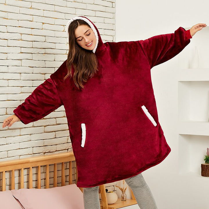 Comfortabele uniseks hoodie met thermische fleecevoering, ideaal als winterkleding of oversized loungewear.