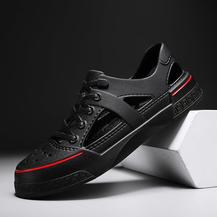 Comfortabele slip-on waterschoenen in sneakerstijl, perfect voor strand & zwembadplezier.