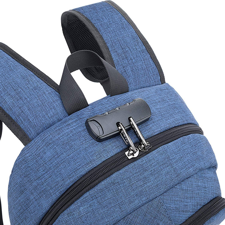 Unisex antidiefstal laptop rugzak met USB, verstelbare banden en ruime 30-50L inhoud.