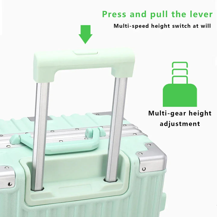 Lichtgewicht unisex Campus reiskoffer met hardshell; perfect voor comfortabel reizen.