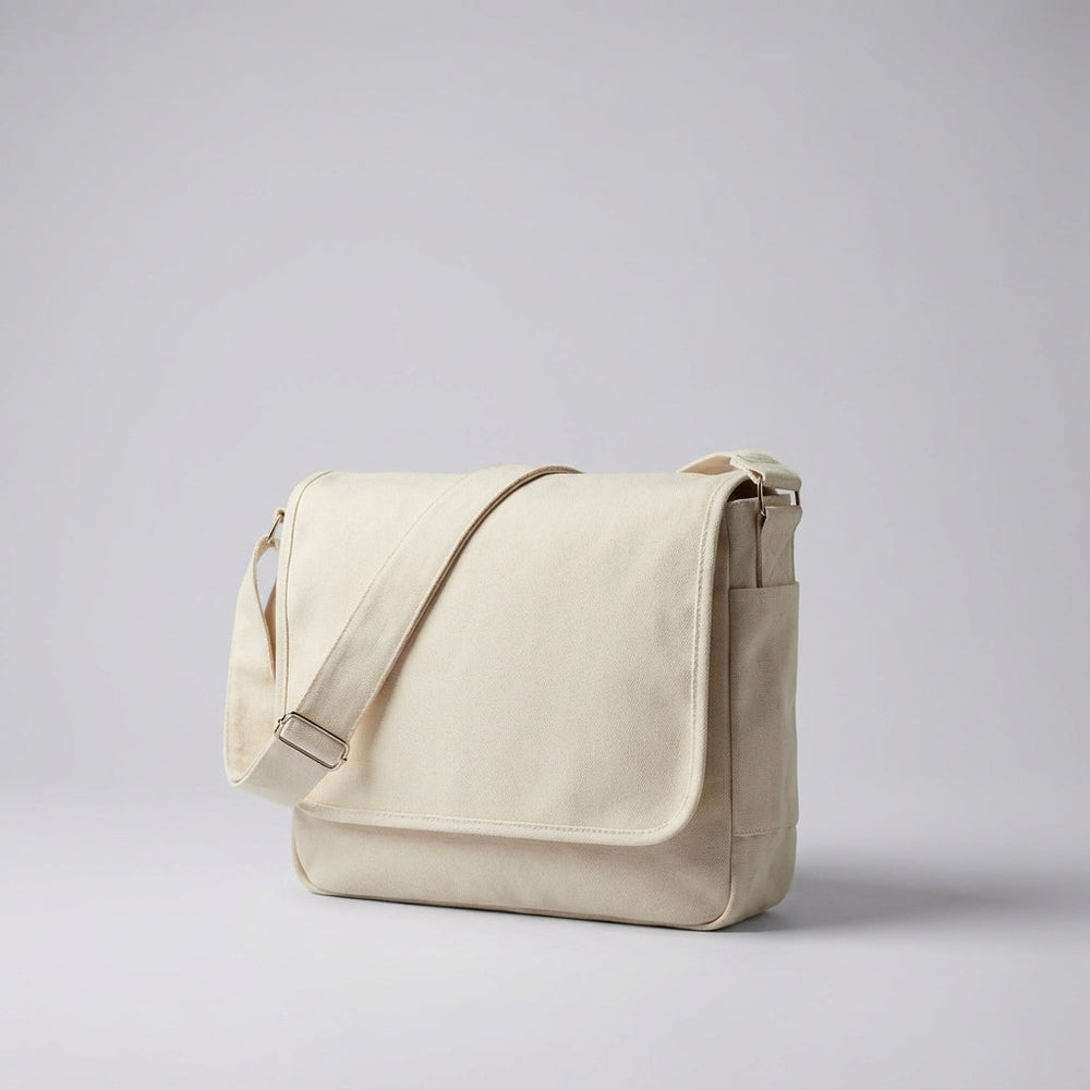 Stijlvolle unisex messenger tas van robuust canvas, perfect voor werk of vrije tijd. Lichtgewicht en veelzijdige opbergtas.