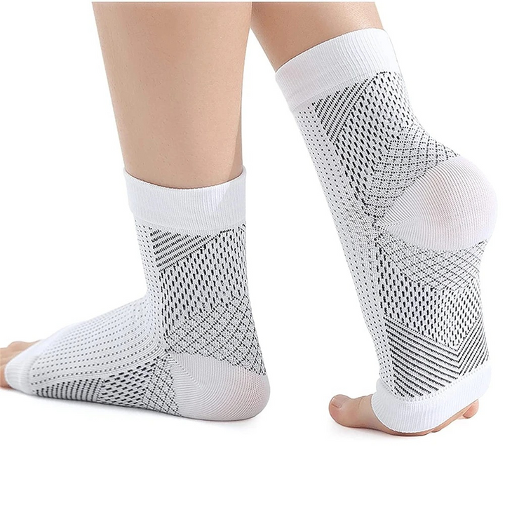 Hoogwaardige unisex compressiekousen voor effectieve pijnverlichting en verminderde zwelling. Ideaal voor herstel.