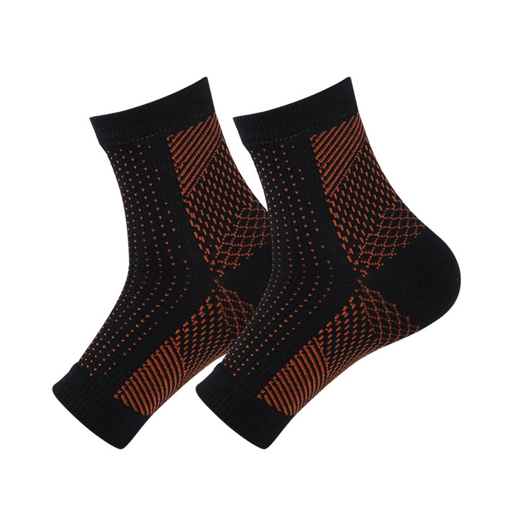 Unisex compressiekousen voor gerichte verlichting van neuropathie, fasciitis en zwelling. Comfortabel herstel.