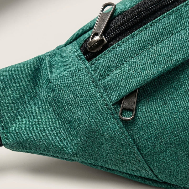 Veelzijdige FlexSling slingtas, unisex model met waterafstotend nylon. Geschikt als reis- of dagelijkse tas.