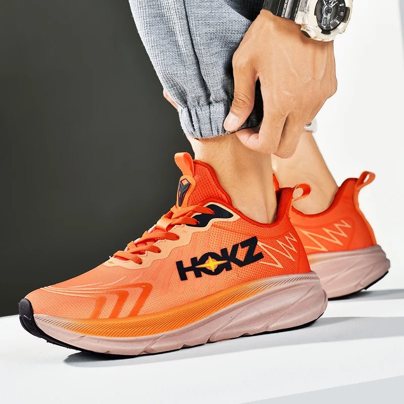 Actieve unisex hardloopschoenen. Ontworpen voor prestaties en comfort tijdens sport en fitness. Robuuste sneakers.