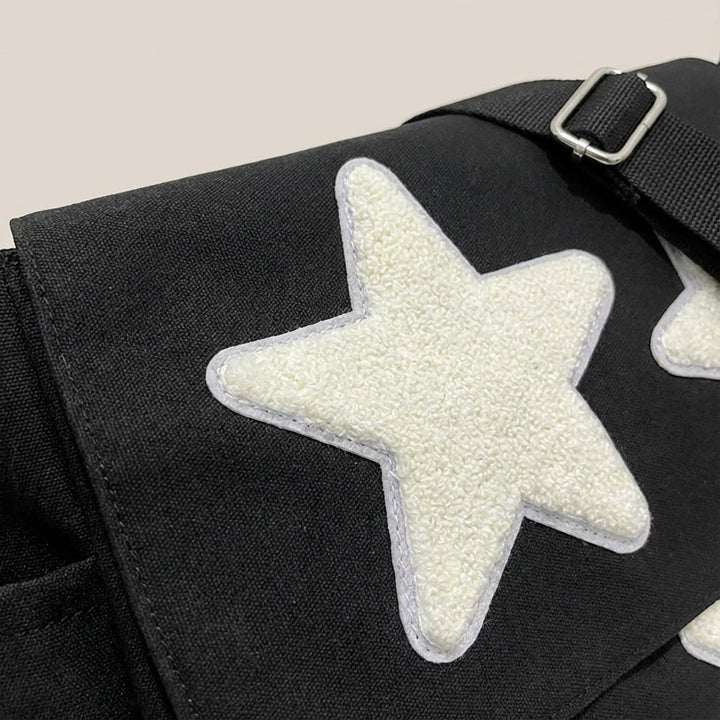 Stijlvolle sterrenprint messenger tas, waterbestendig en unisex, perfect voor reizen en organisatie.