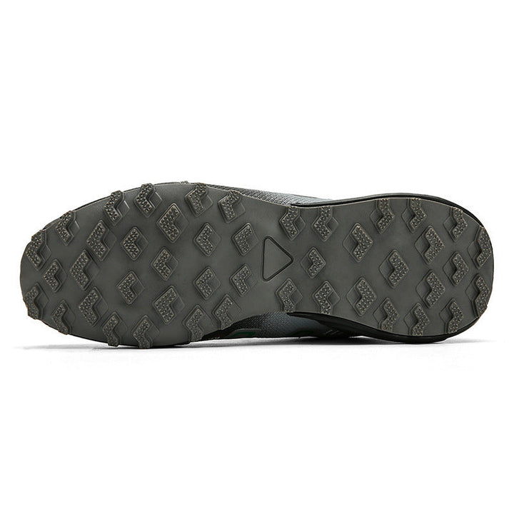TerraGrip unisex orthopedische hardloopschoen en wandelschoen in donkergrijs, met ademend bovenmateriaal en antislipzool voor outdoorcomfort.