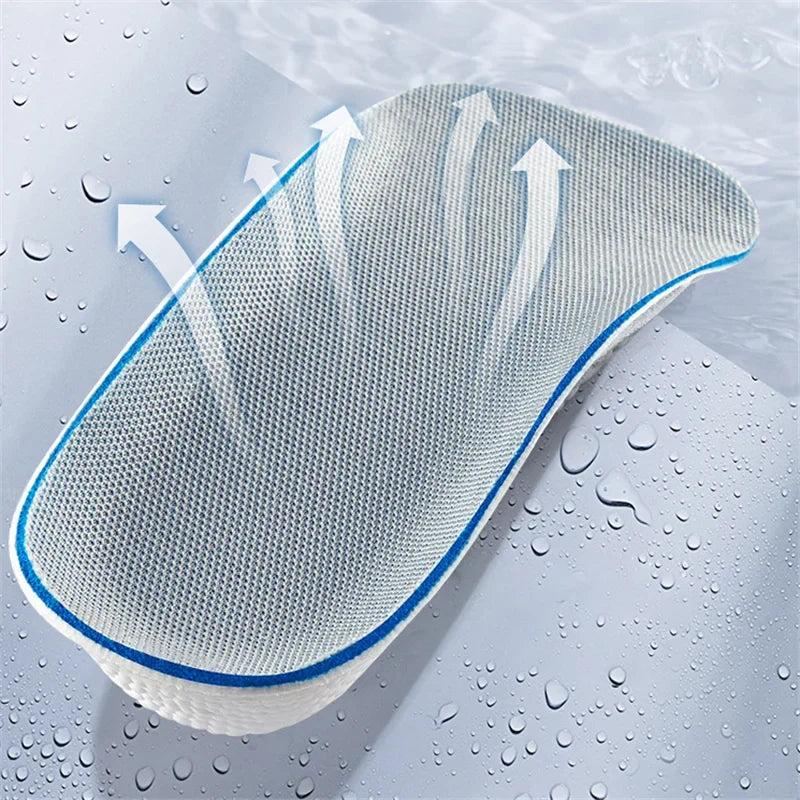 Zachte unisex inlegzool met onzichtbare hoogteverhoging en orthopedische voetboogondersteuning.