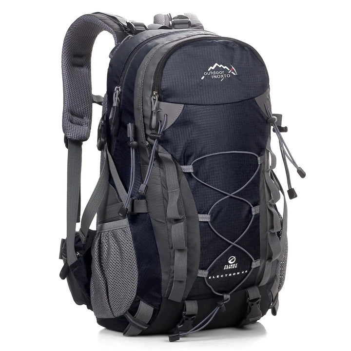 Unisex outdoor rugzak ExplorerMax 40L, ideaal voor trekking, wandelen en kamperen. Duurzaam en lichtgewicht.