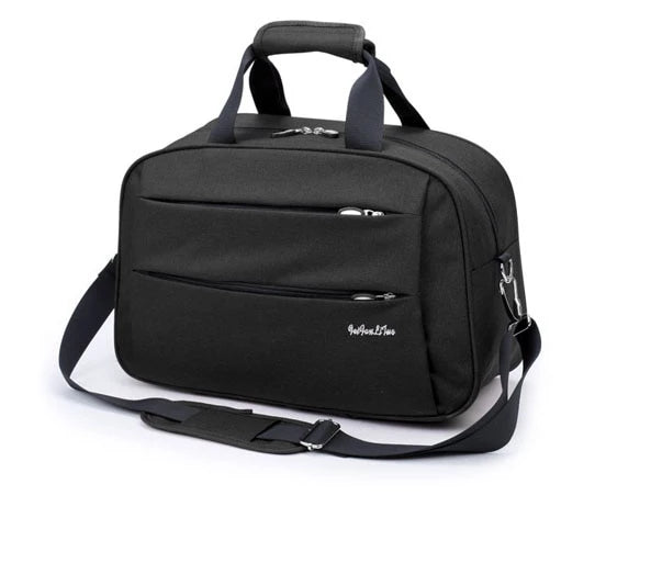 Lichtgewicht en waterafstotende reistas van nylon, perfect als handbagage voor elk avontuur.