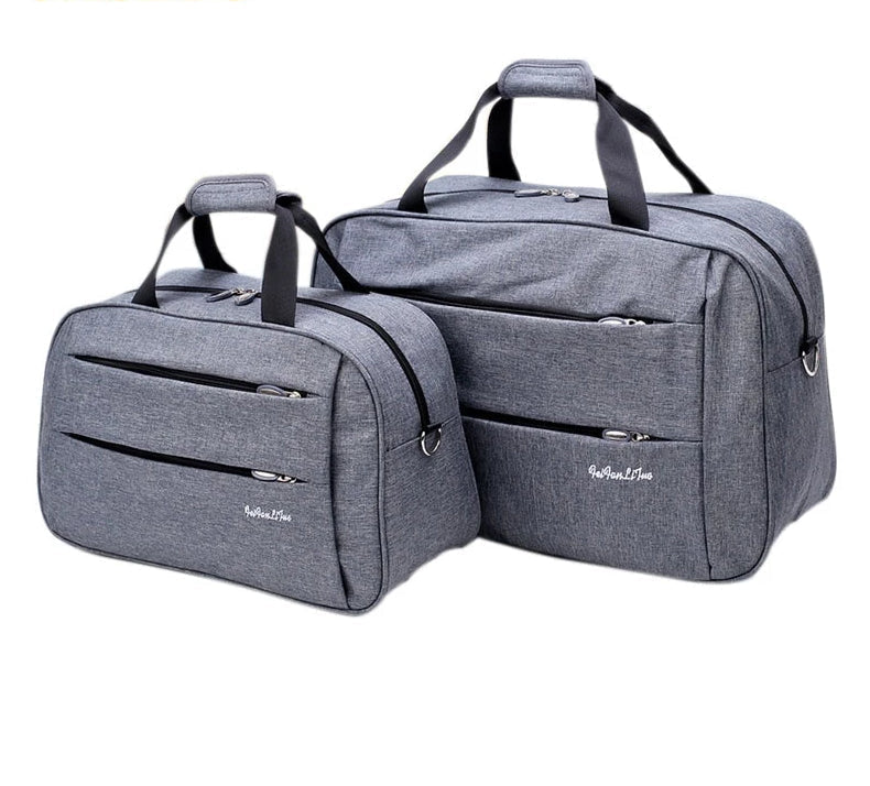 Ruime trolleytas en handbagage in één, ontworpen voor comfortabel reizen, unisex model.
