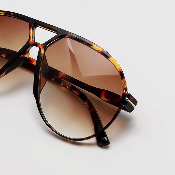 Retro oversized aviator zonnebril Amara, dé unisex zomer trend en een must-have accessoire.