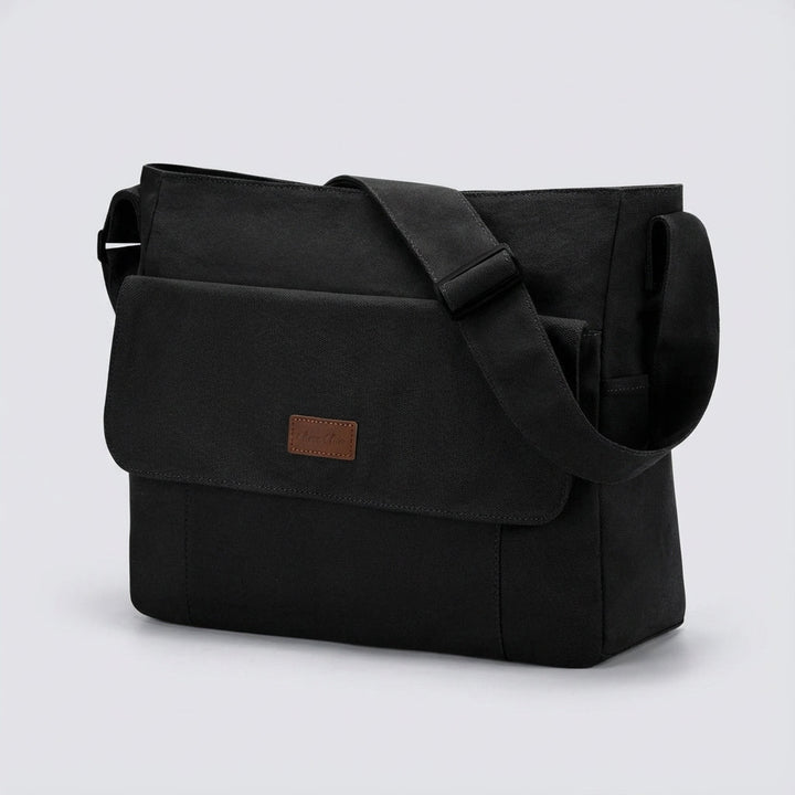 Praktische Satchelix reistas voor laptops, comfortabel te dragen tijdens woon-werkverkeer of korte reizen.