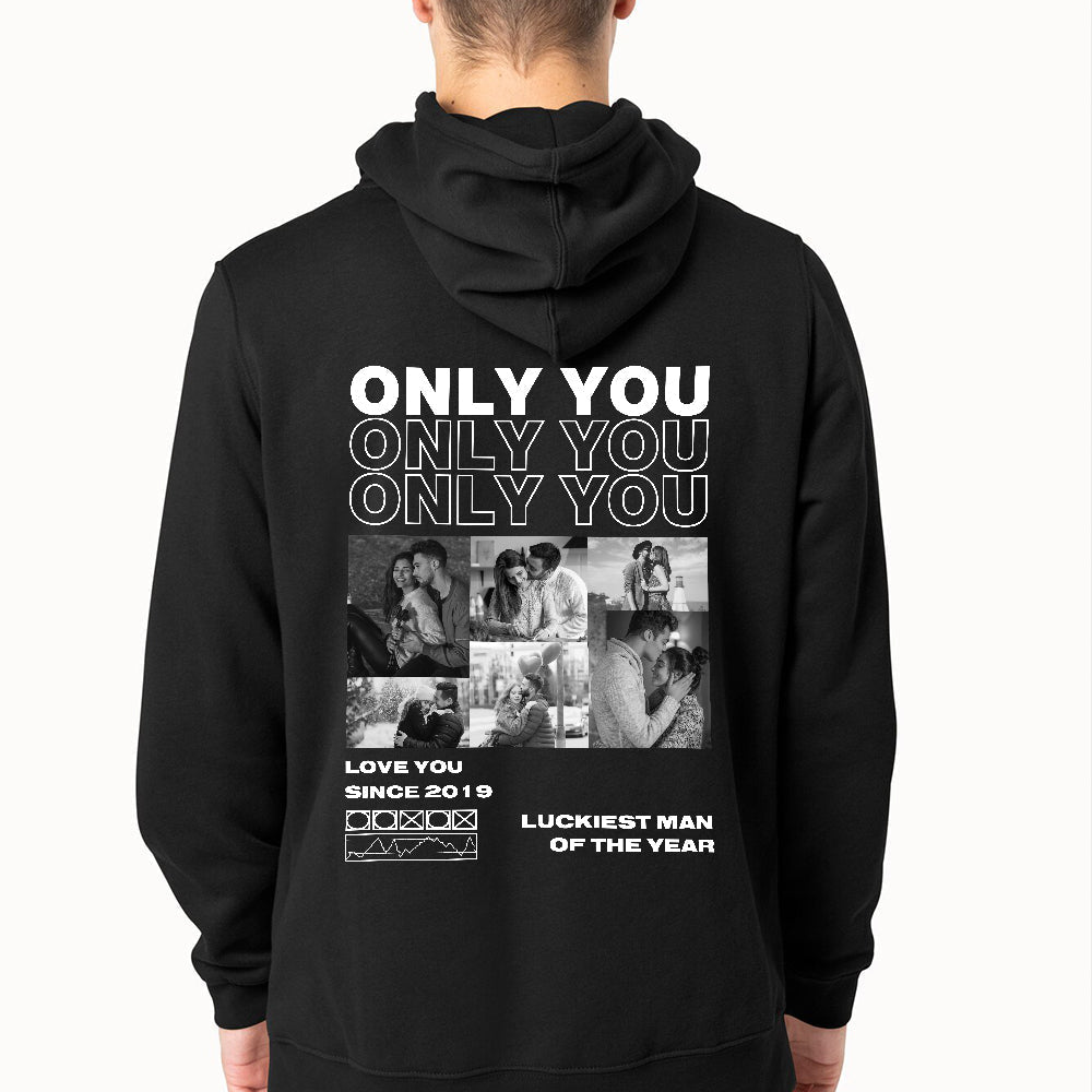 Unisex hoodie met gepersonaliseerde fotoprint. Maatwerk voor een uniek en comfortabel casual kledingstuk.