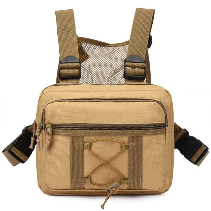Sterke tactische borsttas met veel opbergruimte, ideaal voor wandelen, airsoft en festivals.