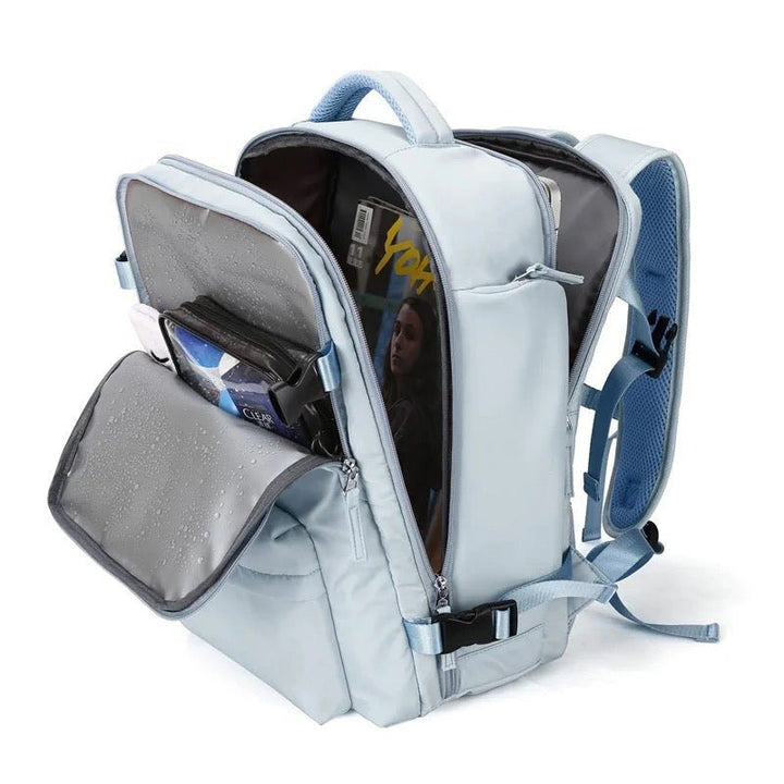 Hoogwaardige waterbestendige TrailSafe Pro backpack stof, beschermt je spullen tijdens elk outdoor avontuur.